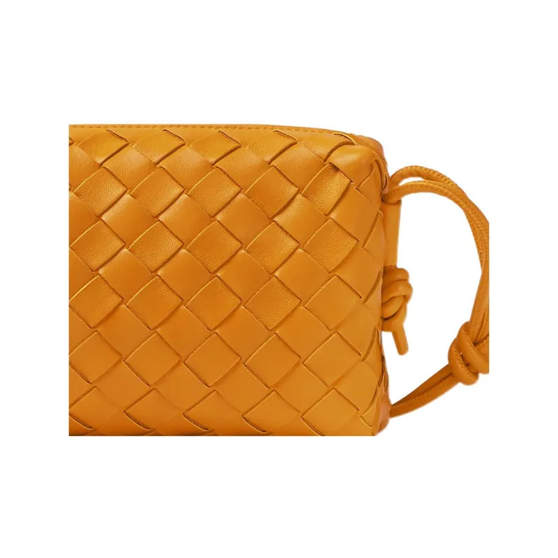 Bottega Veneta Loop Intrecciato Camera Bag Mini Cob-3