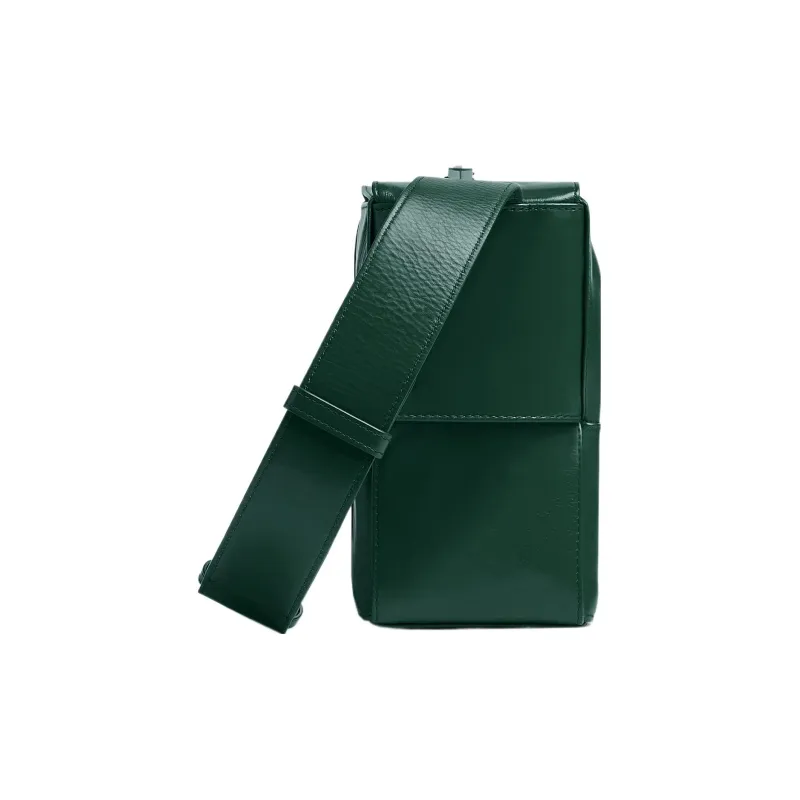Bottega Veneta ARCO Cow Leather Camera Bag, Crossbody Bag, Shoulder Bag Medium Size Men's Emeralds-1