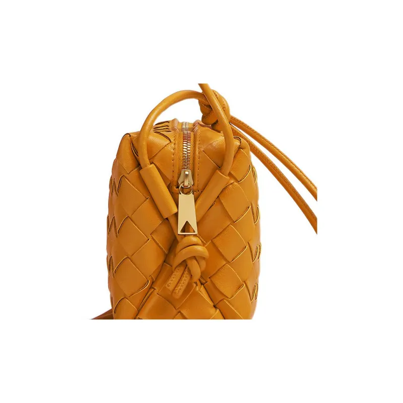 Bottega Veneta Loop Intrecciato Camera Bag Mini Cob-4