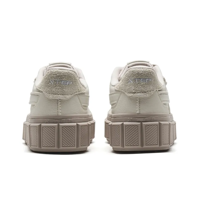 XTEP Chocolate Π Cushioning Wear-Resistant Low-Top Skateboard Shoes Women's Leather Gray-2