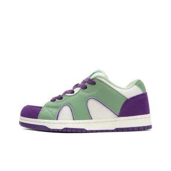 Q AND Low Top Skateboard Shoes Unisex