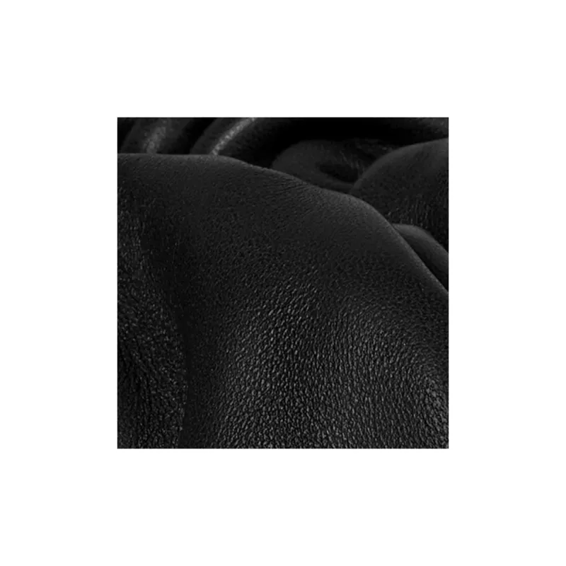 Bottega Veneta The Pouch 20 Butter Calf Nero-2