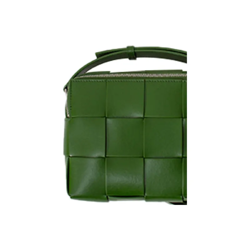 Bottega Veneta Cassette Messenger Bag-4
