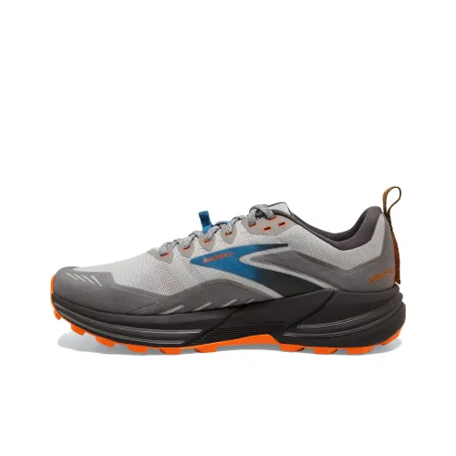 Brooks Cascadia 16 2E Wide 'Oyster Mushroom'