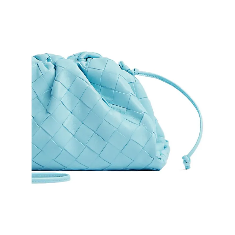 Bottega Veneta POUCH Cloud Bag Clutches-3