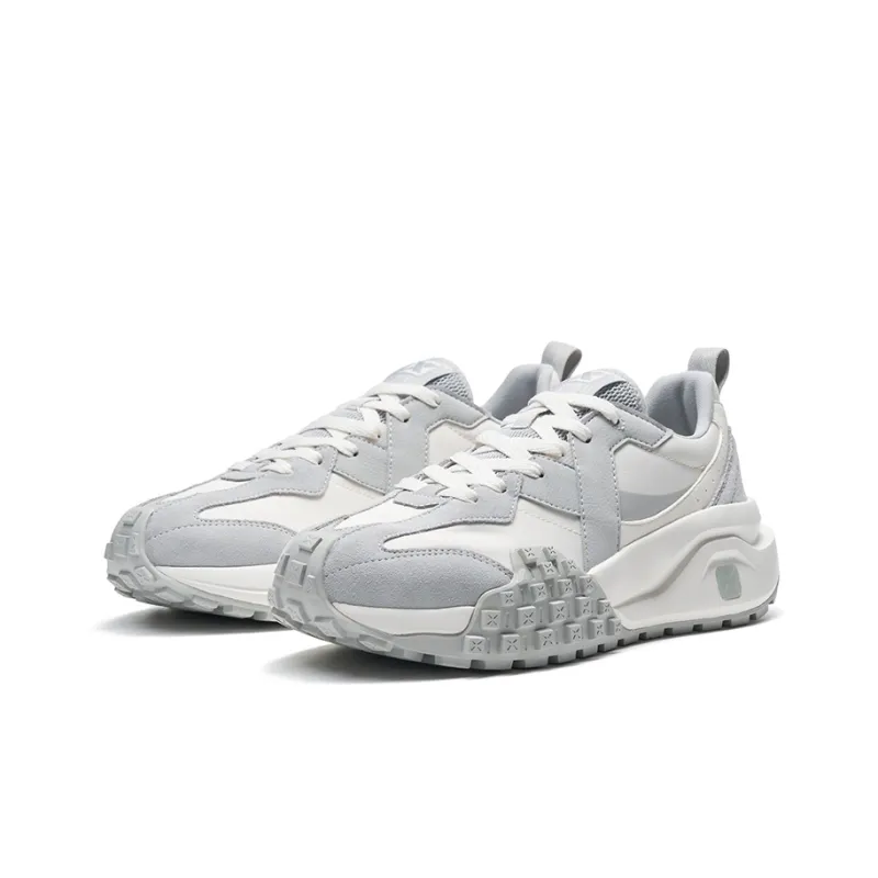 XTEP Casual Series X70 Low Top Casual Shoes Men's White Gray-1