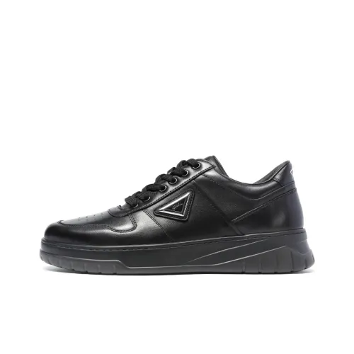 Satchi Lightweight Low-Top Skateboard Shoes 4.5cm Men's Black