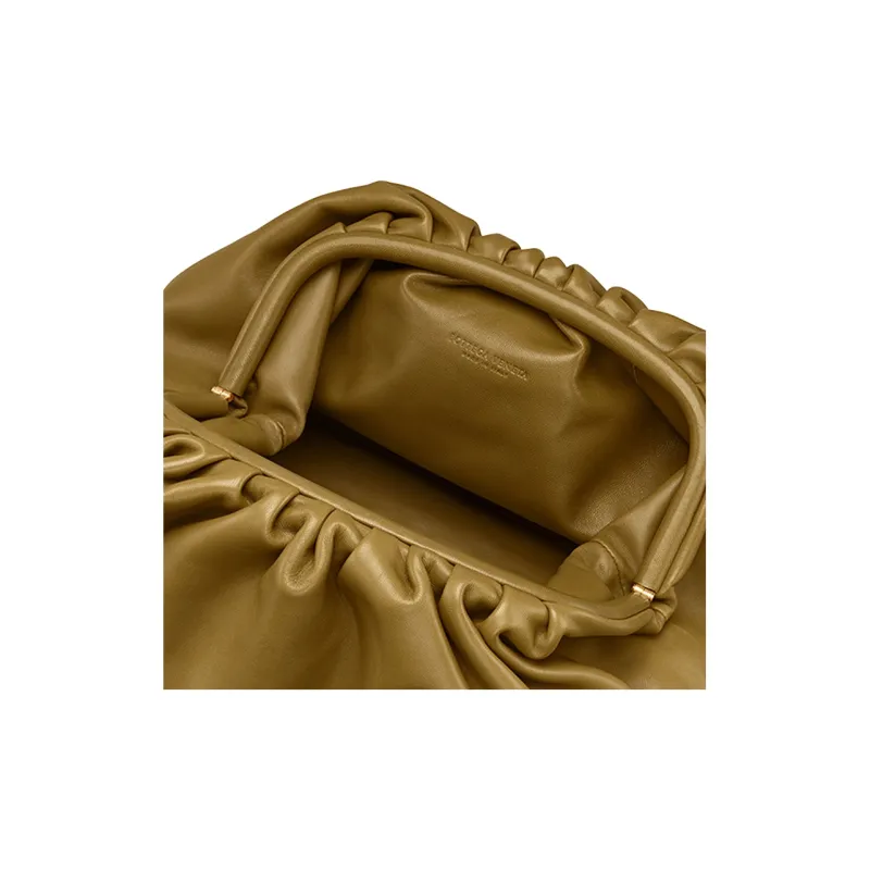 Bottega Veneta Clutches-1