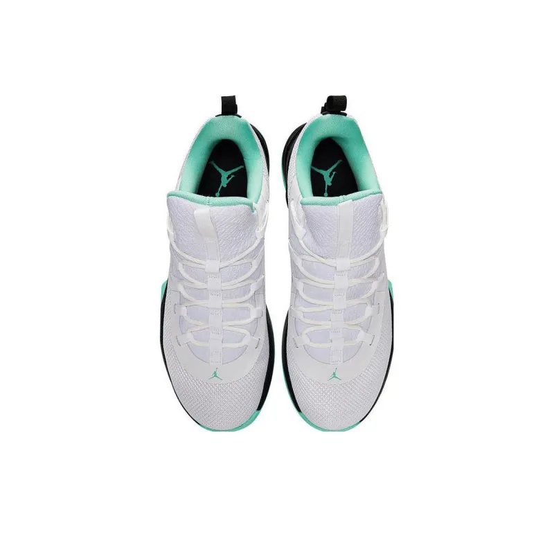 Jordan Ultra.Fly 2 Low White Emerald Rise-2