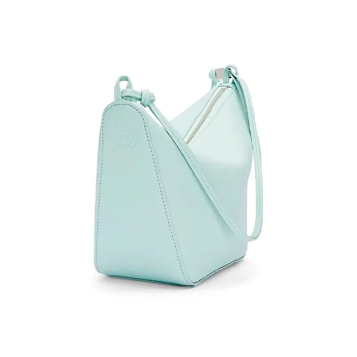 LOEWE Hammock Hobo Cow Leather Hobo Bag, Portable Crossbody Bag, Shoulder Bag Women's Iceberg Blue-3