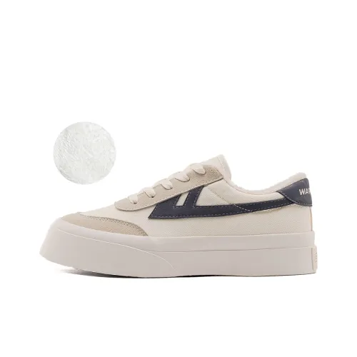 WARRIOR Skateboard Shoes Women's Low-Top Beige/Dark Blue