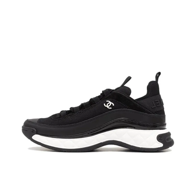 CHANEL Velvet Calfskin & Mixed Fibers Sneaker 'Black'-0