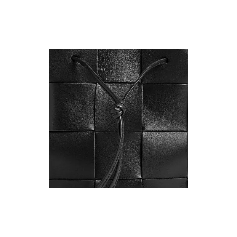Bottega Veneta Crossbody Bucket Bag Small Intreccio Black-3