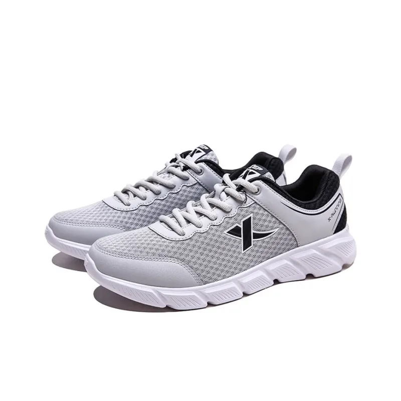 XTEP Breathable Lightweight Low Top Running Shoes Men's Gray Black-2