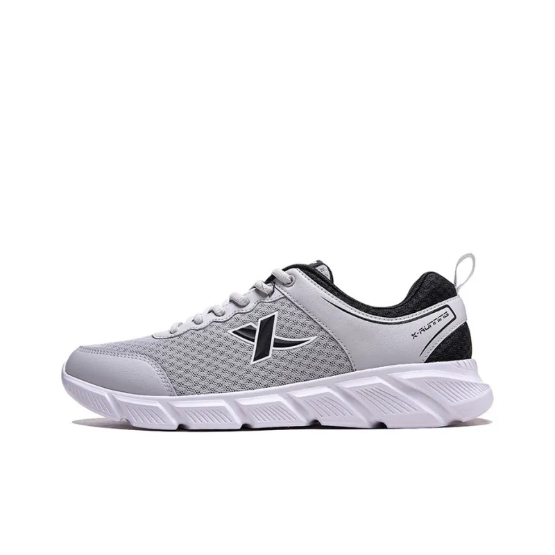 XTEP Breathable Lightweight Low Top Running Shoes Men's Gray Black-0