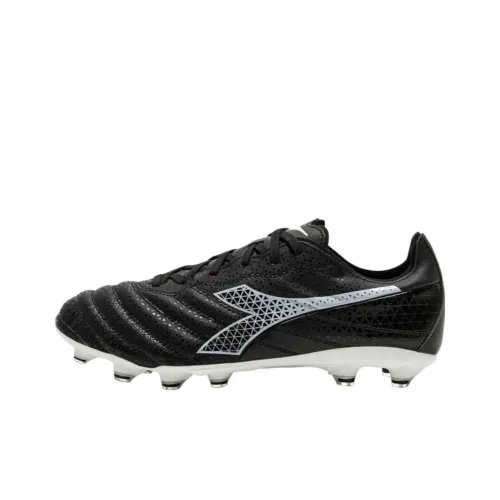 diadora Football shoes Men