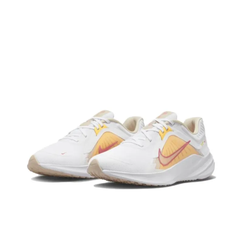 Nike Quest 5 White Metallic Silver Women's-2