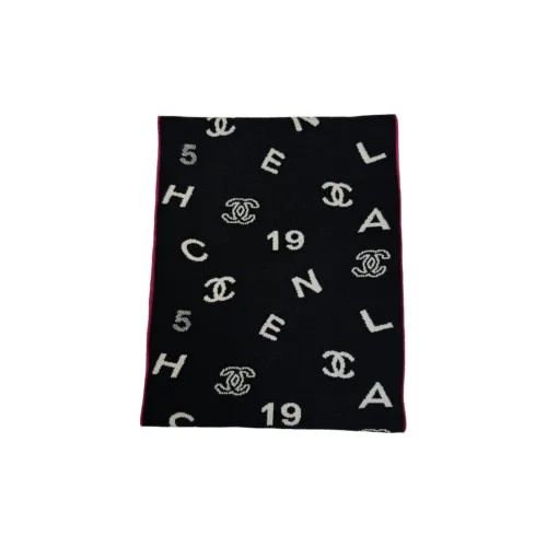 CHANEL Unisex Knit Scarf