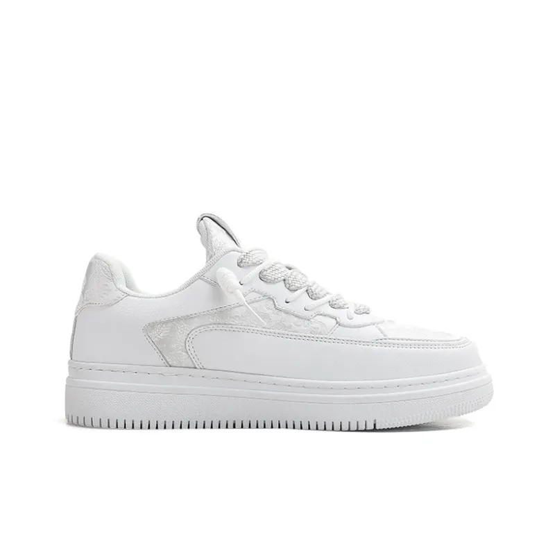 Jifffly Anti-Slip Wear-Resistant Low-Top Skateboard Shoes Unisex White Silk-1