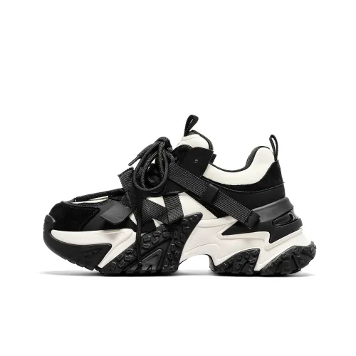 C°BANNER Height Increasing Low Top Chunky Sneakers Women's Beige Black
