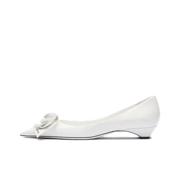 PRADA 25mm Floral appliqué Leather Pumps