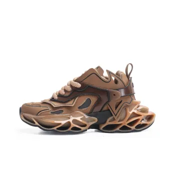 DAFK Cushioning Height Increasing Low-Top Running Shoes Men's Brown