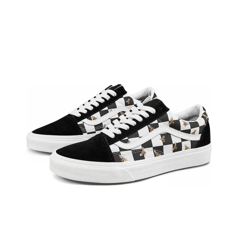 Vans Old Skool Unisex Low Top Sneakers Black/White-1