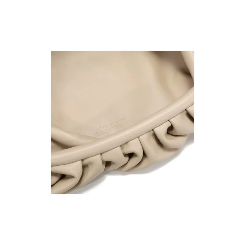 Bottega Veneta Leather Cloud Bag Clutch Tubas Women's Oat-6