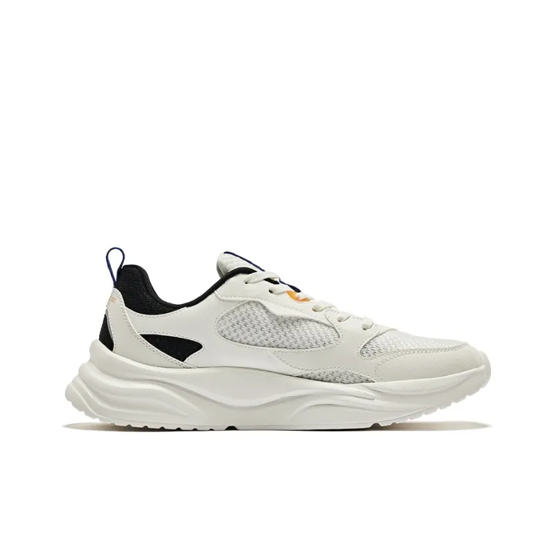 Erke Shocking Shadow 1.0 Anti-Slip Wear-Resistant Low-Top Casual Shoes Men's White Black-1