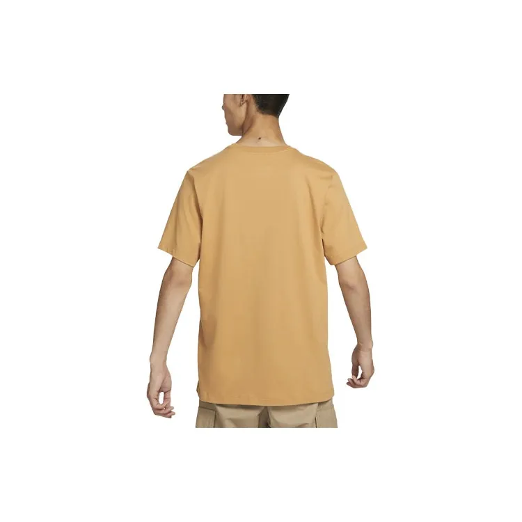 Nike Sportswear T-Shirt Men's Element Gold-1