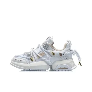 LiNing Pan Gu Anti Slip And Wear Resistant Support Low Top Sports Casual Shoes Women's White Gold