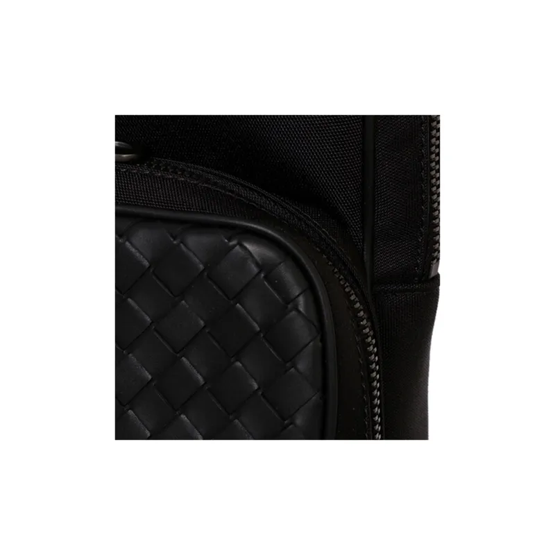 Bottega Veneta Leather Crossbody Bags Sling Bags Men's Black-3