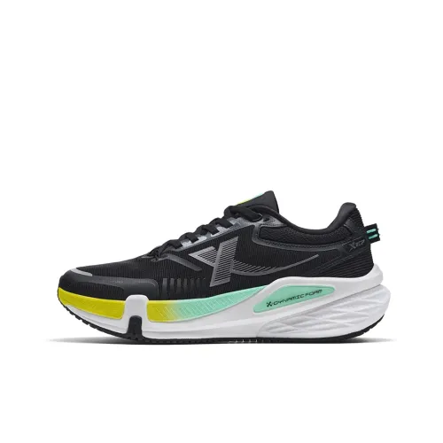 XTEP Low Top Running Shoes Men's Black Silver