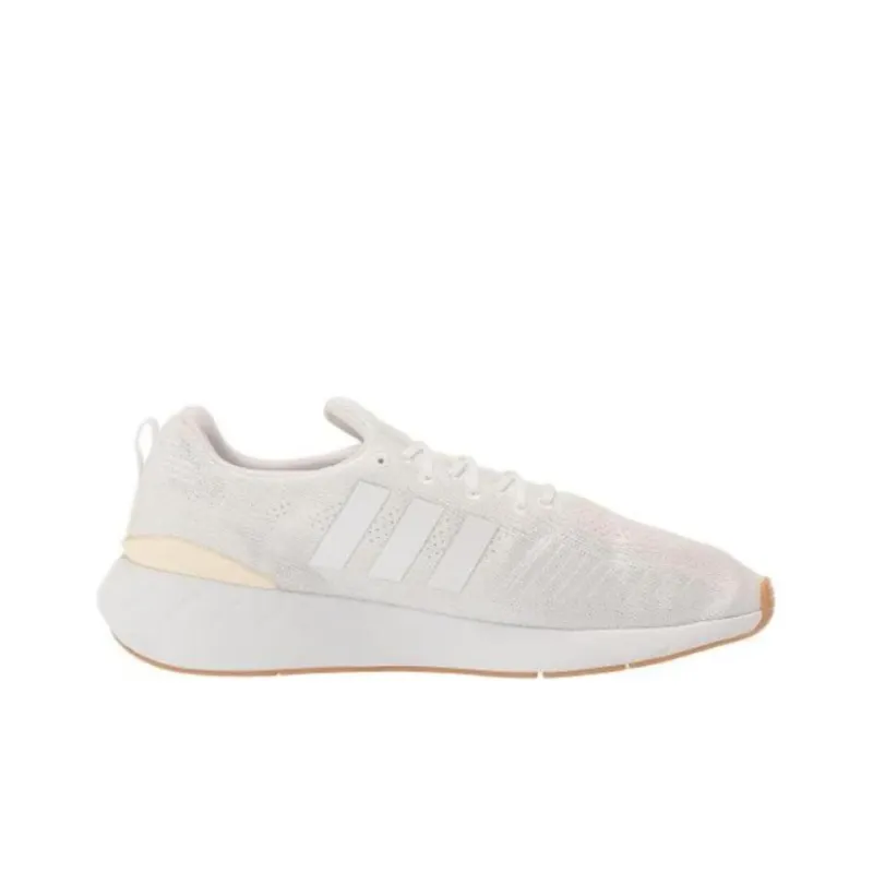 Adidas Originals Swift Run 22 'Wonder White Gum'-1