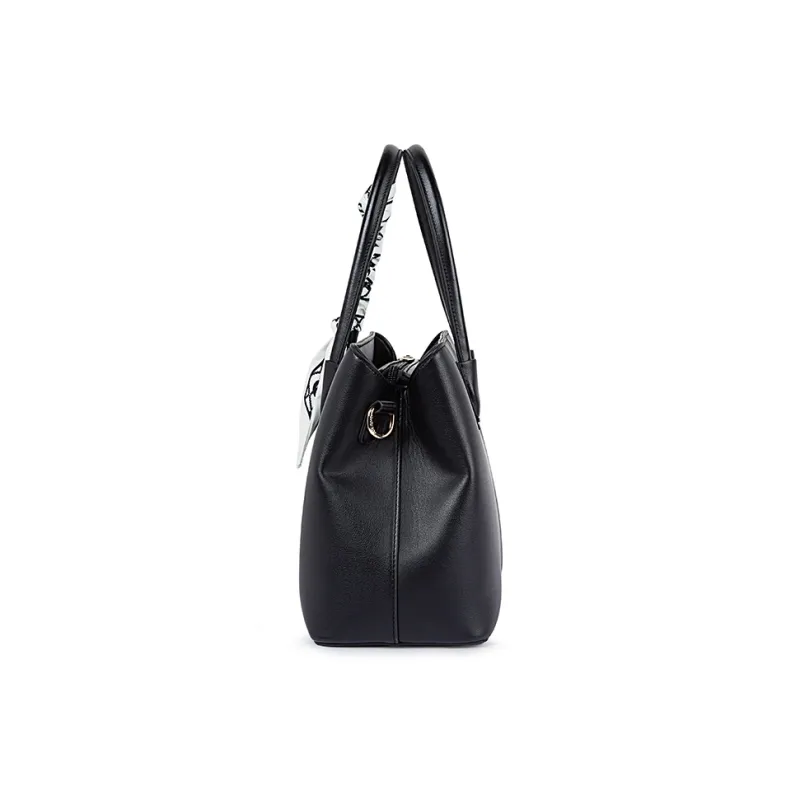 TUCANO Cow Leather One Shoulder Handbag Medium Size Women's Classic Black-3