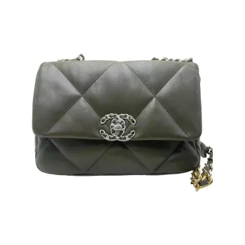 CHANEL 19Bag Shiny Lambskin Lipstick Bag Handbag Shoulder Bag Crossbody Bag Small Size Women's Green
