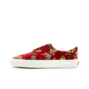 SUPSTORM China Red Collection Wear Resistant Breathable Slip Resistant Low Top Skateboard Shoes Unisex Red