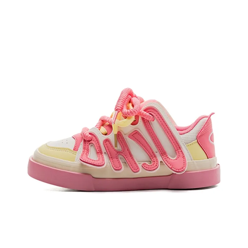 La Chapelle Height Increasing Lightweight Low-Top Skateboard Shoes Women's-10