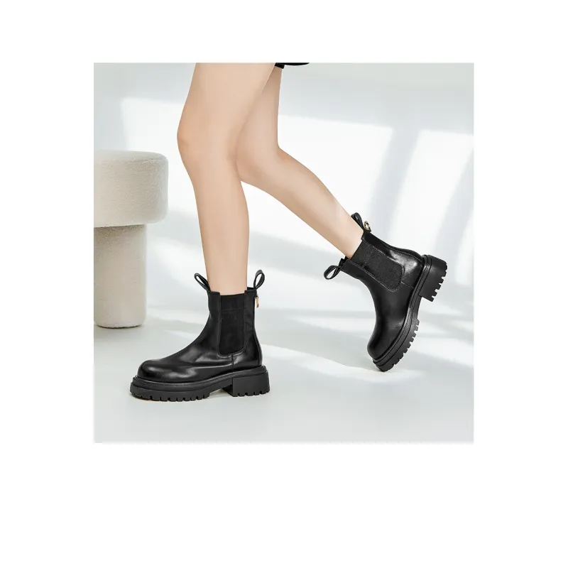 AITA Crew Chelsea Boots Women's Black-4