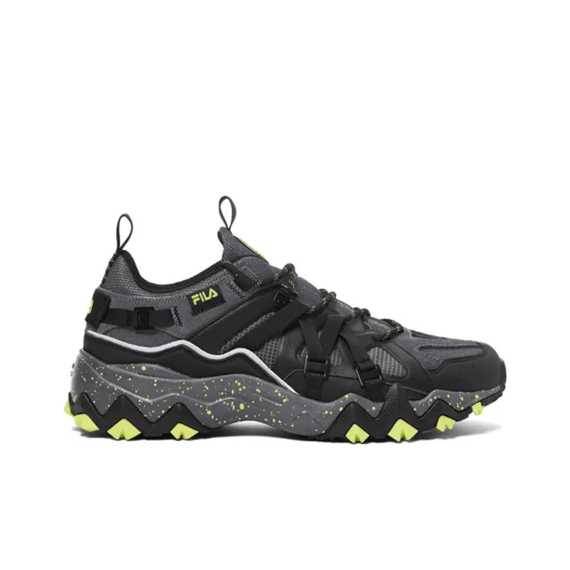 FILA Cushioning Wear Resistant Low Top Running Shoes Men's Black-1