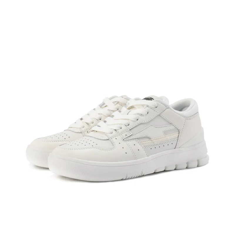 AVIA 825R Series Abrasion Resistant Slip Resistant Low Top Skateboard Shoes Women's White-3