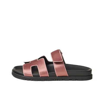 HERMES Chypre Slide Slippers Women's Black Pink