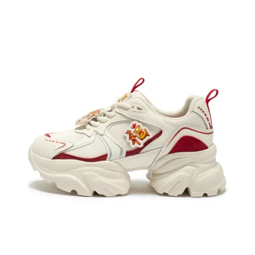 Disney X Hotwind Qiqi Didi Series Chunky Sneakers Women's Low-Top Beige/Red