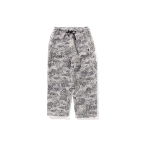 BAPE Tonal Solid Camo Metal Ape Head One Point Fleece Pants 