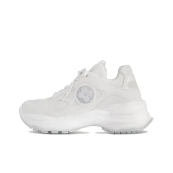 LOUIS VUITTON Run 55 Low Top Casual Shoes Women's White