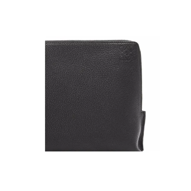 LOEWE SS23 Soft Grain Cow Leather Clutch Men's Black-3