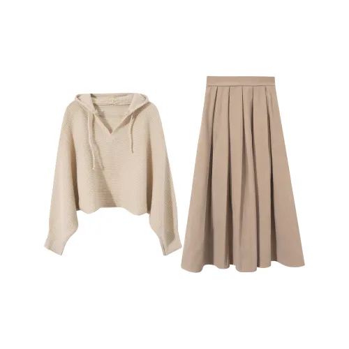 Udon House Two Piece Skirt Sets Women's