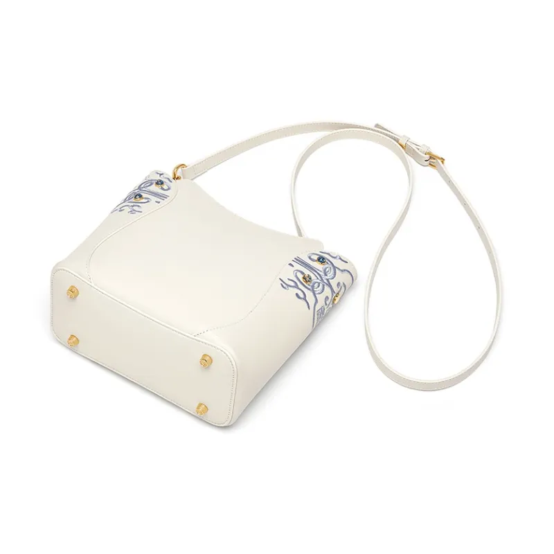 Gong Xuan Synthetic Leather Shoulder Bag, Crossbody Bag Tubas Women's Blue And White Porcelain White-5