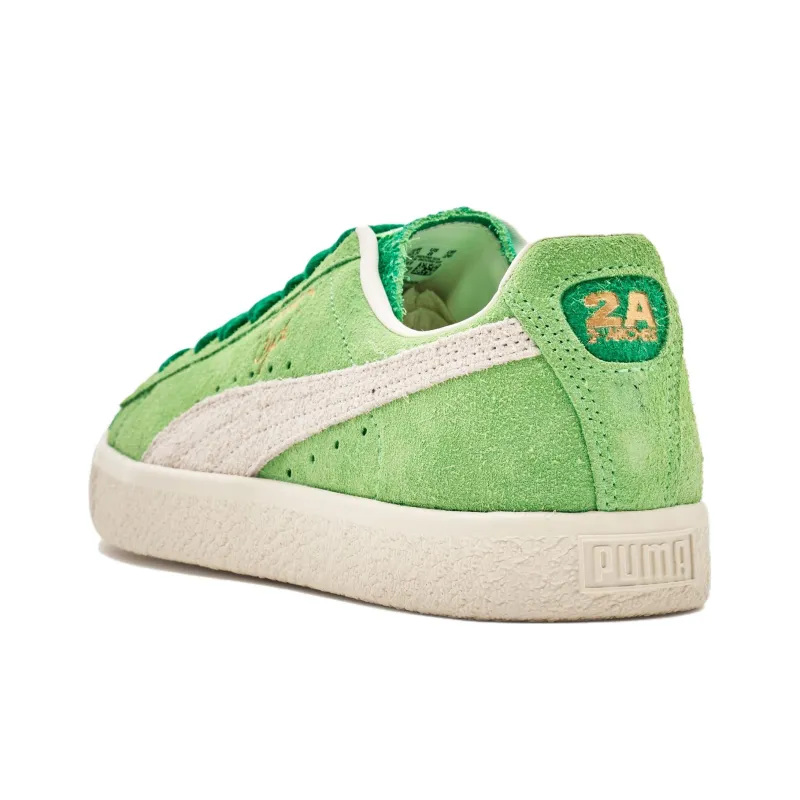 PUMA Clyde OG Balansa Wear Resistant Low Top Skateboard Shoes Unisex Green Beige-2