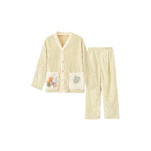 Xiang Ning Pai Women's Pajama Sets